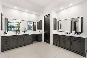 Camelback Mountain Villa Luxury in Paradise Valley