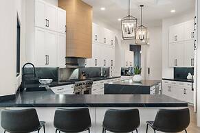Camelback Mountain Villa Luxury in Paradise Valley