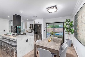 NEW Sundancer Oasis Old Town Pool Spa Rooftop Deck