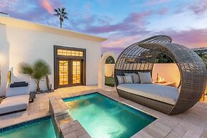 The Casa Del Sol Experience - Old Town Villa