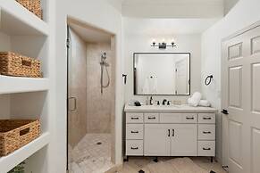 The Casa Del Sol Experience - Old Town Villa