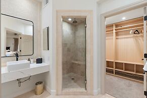 The Casa Del Sol Experience - Old Town Villa