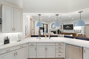 The Casa Del Sol Experience - Old Town Villa