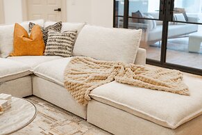 The Casa Del Sol Experience - Old Town Villa