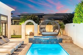 The Casa Del Sol Experience - Old Town Villa