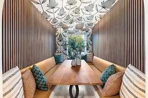 The Casa Del Sol Experience - Old Town Villa