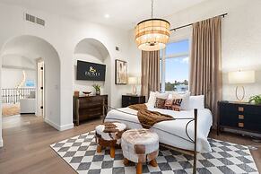 The Casa Del Sol Experience - Old Town Villa