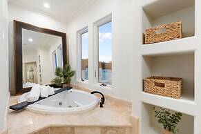 The Casa Del Sol Experience - Old Town Villa