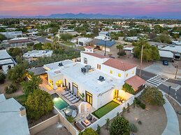 The Casa Del Sol Experience - Old Town Villa