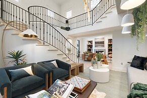 The Casa Del Sol Experience - Old Town Villa