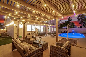 Solstice on Summit Retreat Pool Putt Grn Sleeps 10