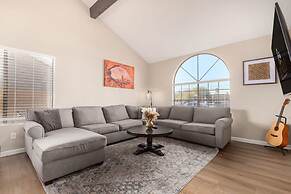 Solstice on Summit Retreat Pool Putt Grn Sleeps 10