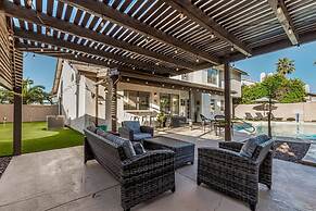 Solstice on Summit Retreat Pool Putt Grn Sleeps 10