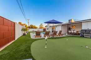 The Melrose ASU Pool Workspace Firepit