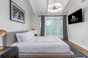 8BR Villa Heated Pool Putt Grn Billiards Sleeps 18