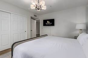 8BR Villa Heated Pool Putt Grn Billiards Sleeps 18