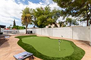 8BR Villa Heated Pool Putt Grn Billiards Sleeps 18