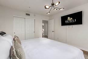 8BR Villa Heated Pool Putt Grn Billiards Sleeps 18