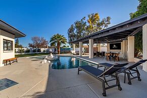 5BR Resort-style Oasis 2 Primary s Cabana Gameroom