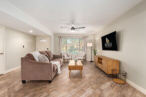 Obispo Modern Oasis With Heated Pool and BBQ