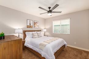 Obispo Modern Oasis With Heated Pool and BBQ