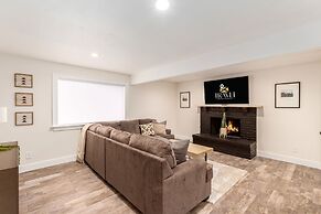 Obispo Modern Oasis With Heated Pool and BBQ