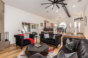 Sunburst Estate Htd Pool Putt Grn Sleeps 14