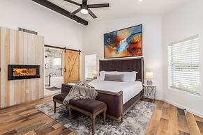 Sunburst Estate Htd Pool Putt Grn Sleeps 14