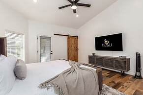 Sunburst Estate Htd Pool Putt Grn Sleeps 14