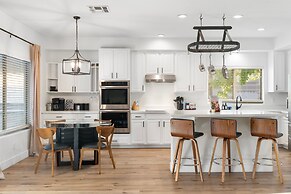 The Cardinal Walk to Stadium Pool Spa Sportcourt