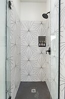 The Cardinal Walk to Stadium Pool Spa Sportcourt