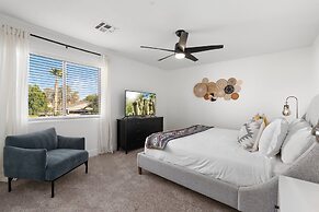 The Cardinal Walk to Stadium Pool Spa Sportcourt