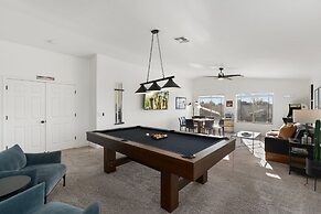 The Cardinal Walk to Stadium Pool Spa Sportcourt