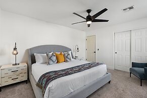 The Cardinal Walk to Stadium Pool Spa Sportcourt