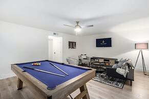5BR Citrus Estate Sleeps 13 Free Htd Pool Gameroom