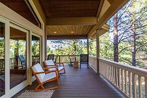 Amberwood Estate w 5 Showers Spa Mtn Views