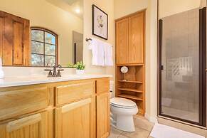 Amberwood Estate w 5 Showers Spa Mtn Views