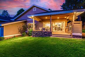 Amberwood Estate w 5 Showers Spa Mtn Views