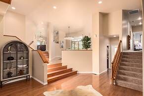 Amberwood Estate w 5 Showers Spa Mtn Views