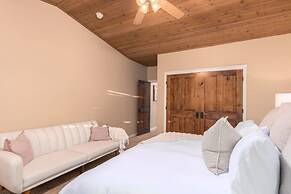 Amberwood Estate w 5 Showers Spa Mtn Views