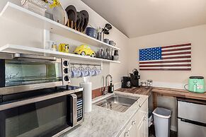 Coronado Casita - Mins to DT Airport Hospitals