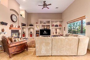 Desert Foothils Rustic Resort Oasis w Pool Spa