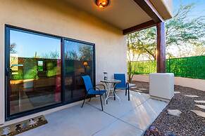 Desert Foothils Rustic Resort Oasis w Pool Spa