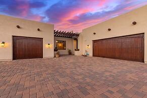 Desert Foothils Rustic Resort Oasis w Pool Spa