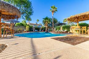 Tiki Paradise w Htd Pool Putt Grn Tiki Bar