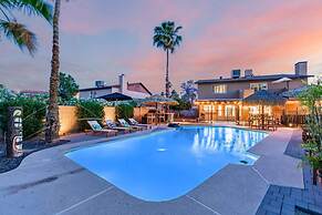 Tiki Paradise w Htd Pool Putt Grn Tiki Bar