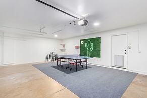 Modern Mesa Oasis Free Heated Pool Al-fresco Living