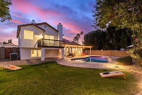 Modern Mesa Oasis Free Heated Pool Al-fresco Living