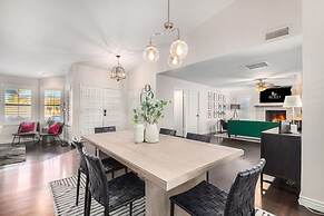 La Vieve Family Oasis-free Htd Pool-billiards-bbq