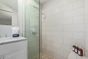 Cozy SW Casa 5 Mins to DT PHX Sleeps 6